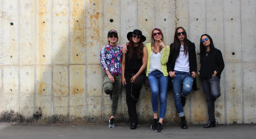 La Plaza de Nariño se llenó para escuchar a estas talentosas mujeres. La Plaza de Nariño se llenó para escuchar a estas talentosas mujeres.