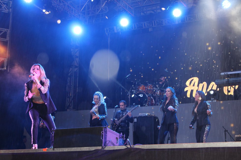 Muchos recordaron y cantaron las canciones a todo pulmón. Muchos recordaron y cantaron las canciones a todo pulmón.