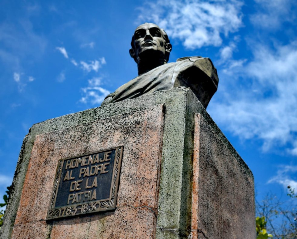 En el parque principal de Filandia, busto en memoria de Simón Bolívar En el parque principal de Filandia, busto en memoria de Simón Bolívar