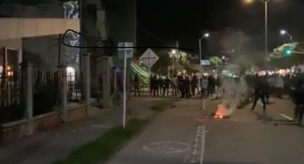 Bloqueos de la avenida Bolívar al norte de la ciudad Bloqueos de la avenida Bolívar al norte de la ciudad