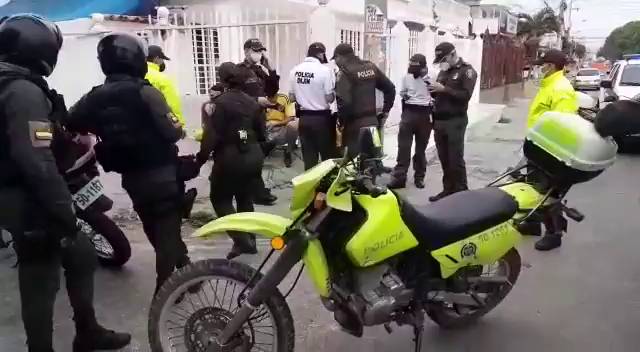 Cartagena toque de queda: 500 efectivos de la Policía de ...