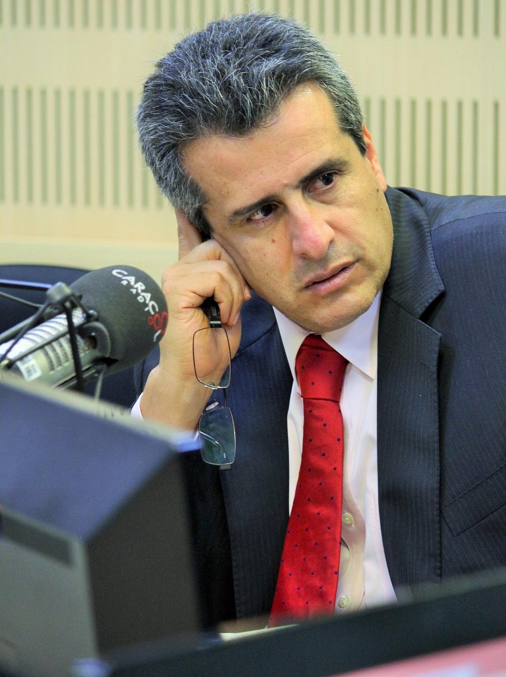 Panelistas del 18 de noviembre en Hora 20 Fotogalería hora_20