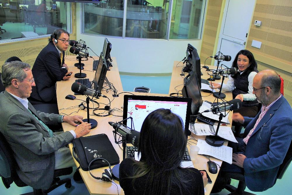 Panelistas del 24 de noviembre en Hora 20 Fotogalería hora_20