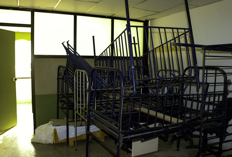 El Hospital de Manaure se encuentra en condiciones deplorables, las habitaciones se encuentran en total abandono. El Hospital de Manaure se encuentra en condiciones deplorables, las habitaciones se encuentran en total abandono.