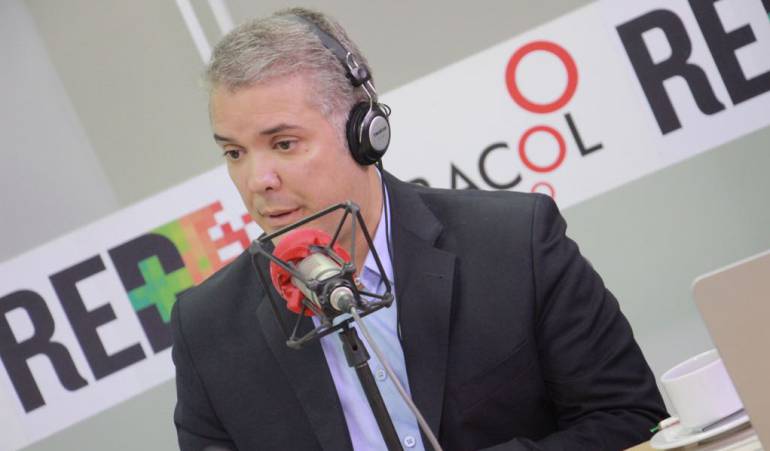 Papá de Iván Duque: Iván Duque se conmueve al escuchar la ...