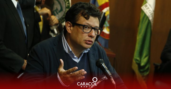 Hollman Morris le responde a Claudia López: "Alguien que ...