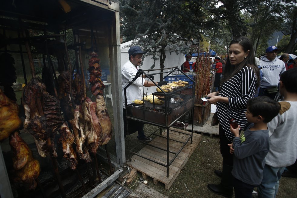El festival acoge y reúne una variada carta gastronómica que le permite a los comensales disfrutar de su plato predilecto. El festival acoge y reúne una variada carta gastronómica que le permite a los comensales disfrutar de su plato predilecto.