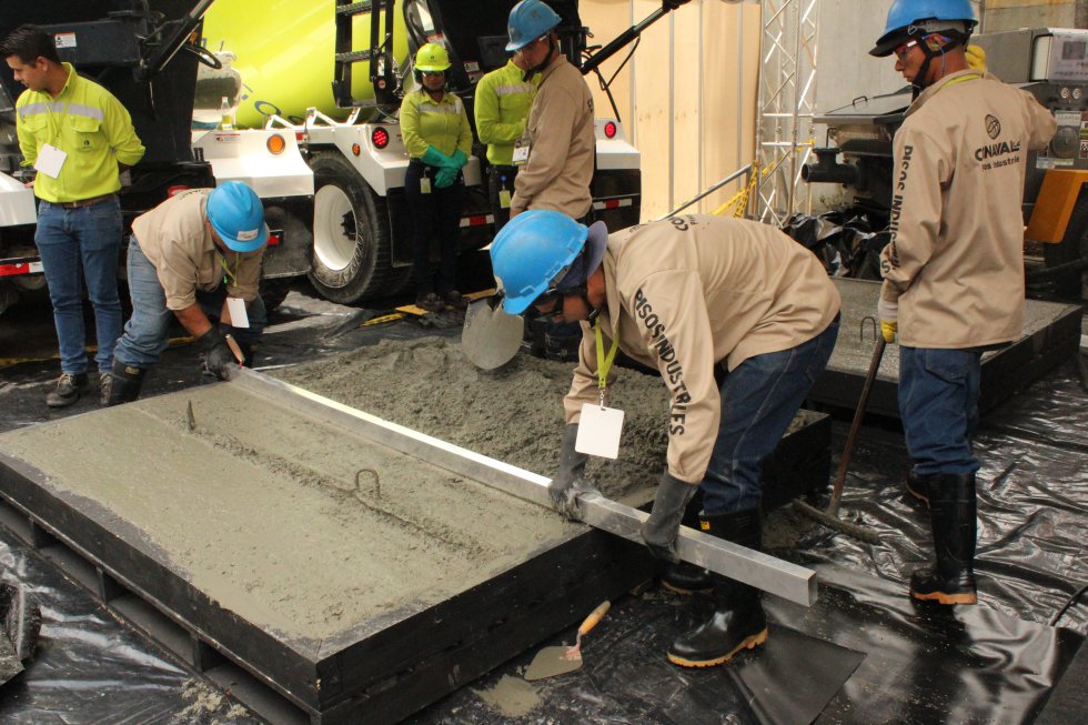 Toda innovación en el material de construcción se refleja en los ahorros en mano de obra. Toda innovación en el material de construcción se refleja en los ahorros en mano de obra.