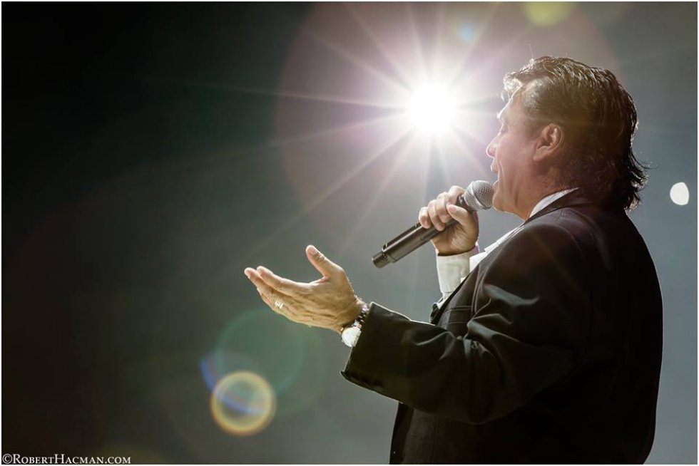 “Querida” fue lanzada en 1984 y relanzada en 2015 en un dueto con Juanes, Querida es una de las canciones más representativas de Juan Gabriel. “Querida” fue lanzada en 1984 y relanzada en 2015 en un dueto con Juanes, Querida es una de las canciones más representativas de Juan Gabriel.