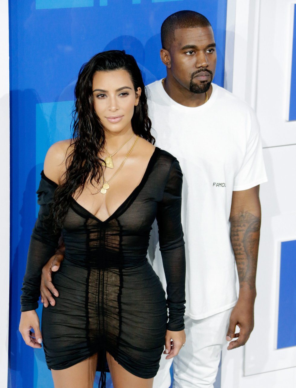 Kim Kardashian y Kanye West, una de las parejas que más atrae miradas en los eventos. Kim Kardashian y Kanye West, una de las parejas que más atrae miradas en los eventos.