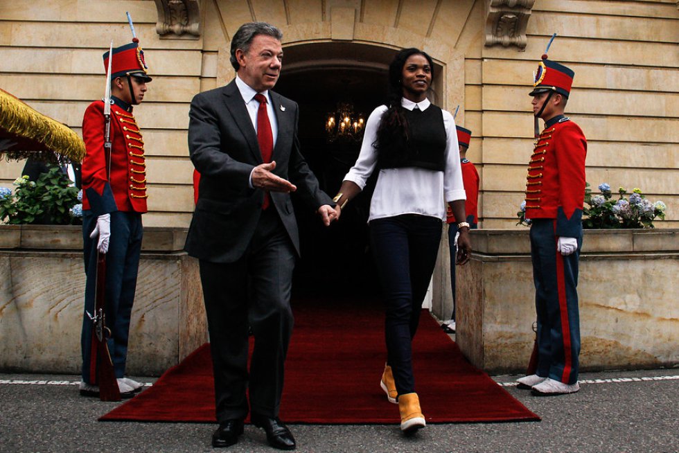 Santos dedicó unas palabras para elogiar a Caterine Ibargüen. Santos dedicó unas palabras para elogiar a Caterine Ibargüen.