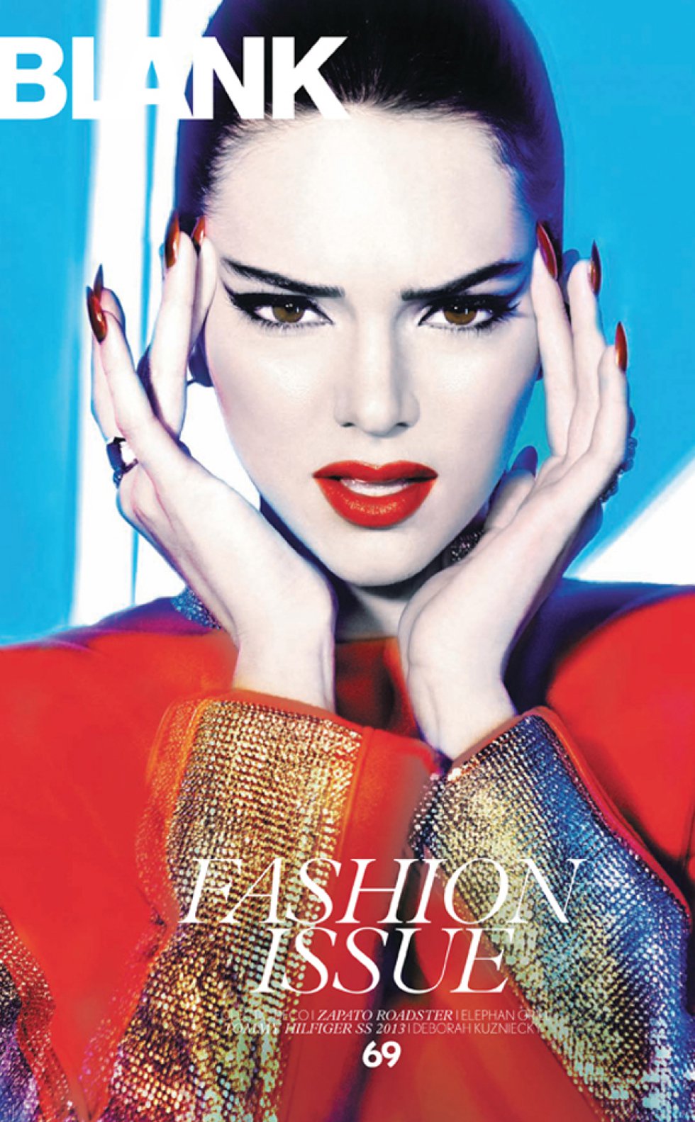 Su primer trabajo como de los fue en una campaña para Forever 21 en diciembre el 2009. Su primer trabajo como de los fue en una campaña para Forever 21 en diciembre el 2009.
