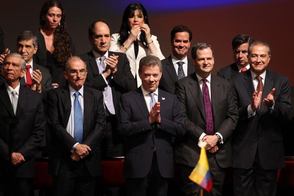 El presidente Juan Manuel Santos aprovechó su discurso durante la firma del nuevo acuerdo de paz con las Farc para anunciar que espera que la próxima semana la paz sea refrendada en el Senado de la República. El presidente Juan Manuel Santos aprovechó su discurso durante la firma del nuevo acuerdo de paz con las Farc para anunciar que espera que la próxima semana la paz sea refrendada en el Senado de la República.