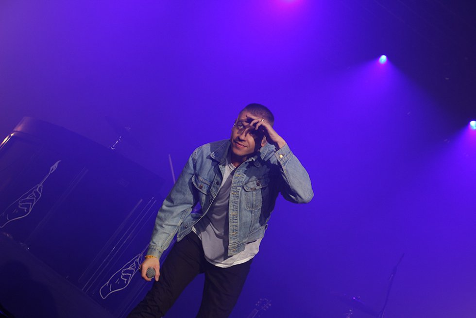 En segunda tarima se presentó el Crew Peligrosos, Rocca, Orishas, Macklemore & Ryan Lewis. En segunda tarima se presentó el Crew Peligrosos, Rocca, Orishas, Macklemore & Ryan Lewis.