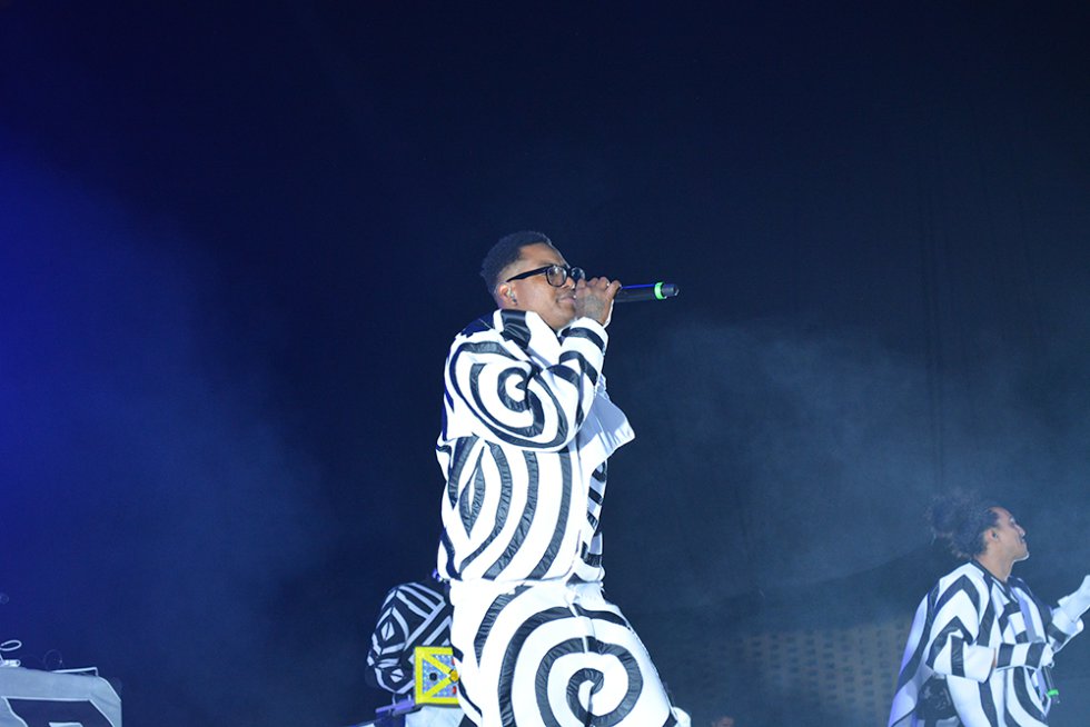 En segunda tarima se presentó el Crew Peligrosos, Rocca, Orishas, Macklemore & Ryan Lewis. En segunda tarima se presentó el Crew Peligrosos, Rocca, Orishas, Macklemore & Ryan Lewis.