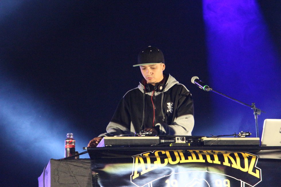 Alcolirykoz abrió la tanta de hip-hop nacional. Alcolirykoz abrió la tanta de hip-hop nacional.