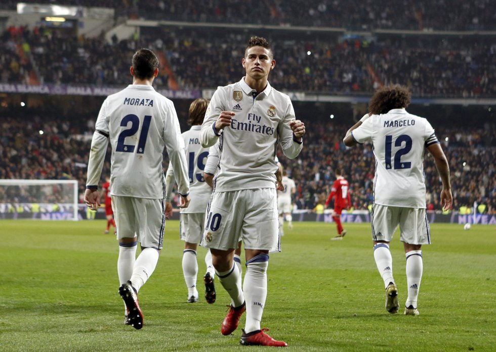 James amplió la diferencia a los 44 minutos, mediante el punto penal. James amplió la diferencia a los 44 minutos, mediante el punto penal.