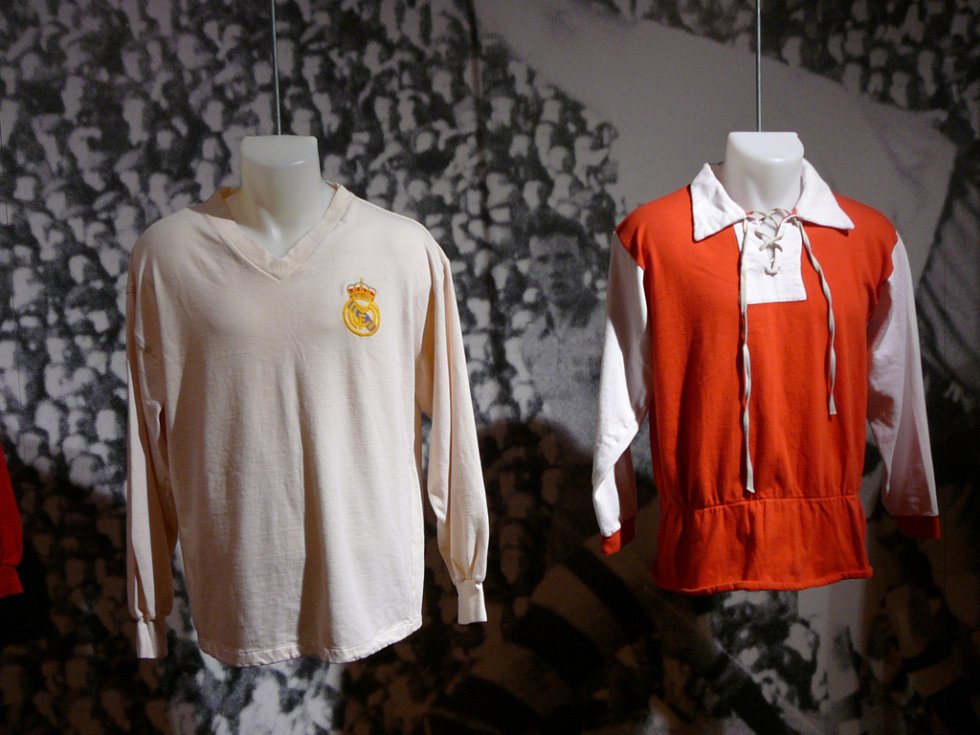 Futbolasta incluye en su lista de exposición recuerdos de los mundiales Uruguay 1930, Brasil 1950, Chile 1962, México 1970, Argentina 1978, USA 1994, Brasil 2014. Futbolasta incluye en su lista de exposición recuerdos de los mundiales Uruguay 1930, Brasil 1950, Chile 1962, México 1970, Argentina 1978, USA 1994, Brasil 2014.