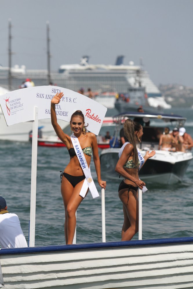 Las reinas usaron trajes de baño. Este lunes 20 de marzo se conocerá la nueva soberana de la belleza colombiana. Las reinas usaron trajes de baño. Este lunes 20 de marzo se conocerá la nueva soberana de la belleza colombiana.