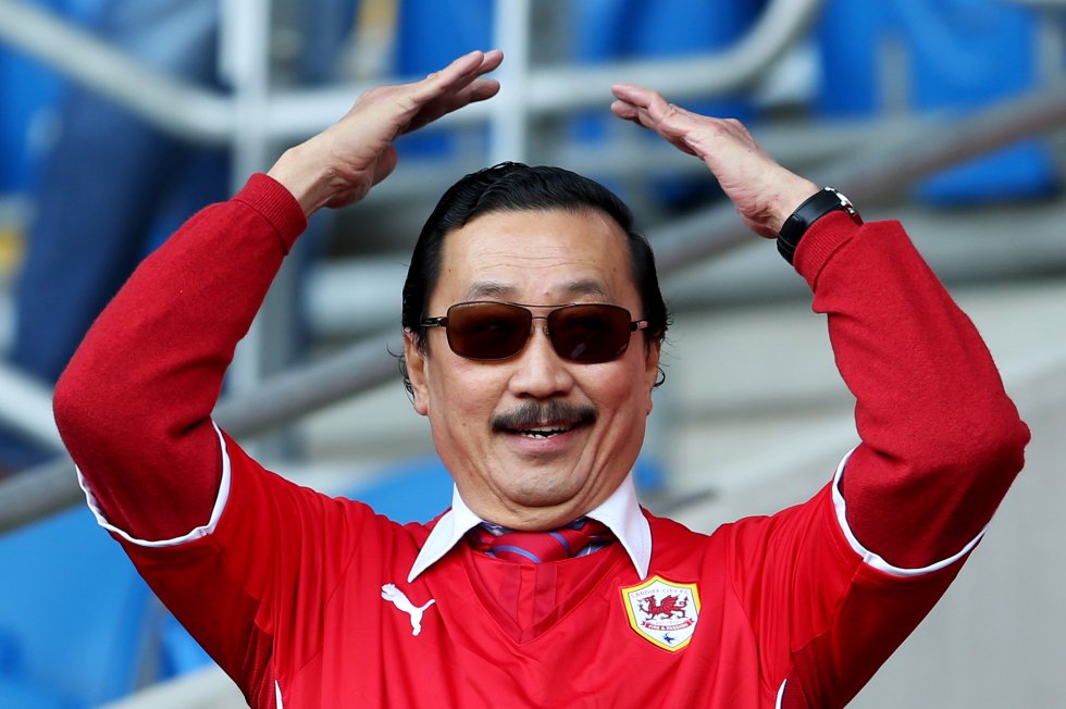 Vincent Tan, inversionista de Malasia, adquirió al Cardiff City, de Gales, en el 2010. A pesar del impulso económico, el equipo que juega en la liga inglesa no se ha podido estabilizar a nivel deportivo. Vincent Tan, inversionista de Malasia, adquirió al Cardiff City, de Gales, en el 2010. A pesar del impulso económico, el equipo que juega en la liga inglesa no se ha podido estabilizar a nivel deportivo.
