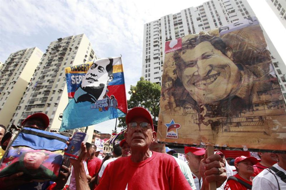 Todas estas movilizaciones se produjeron cuando ya han transcurrido casi tres semanas de protestas antigubernamentales de calle que, con los números de hoy, arrojan un balance de al menos ocho muertos -entre ellos un agente policial- y casi mil detenidos. Todas estas movilizaciones se produjeron cuando ya han transcurrido casi tres semanas de protestas antigubernamentales de calle que, con los números de hoy, arrojan un balance de al menos ocho muertos -entre ellos un agente policial- y casi mil detenidos.