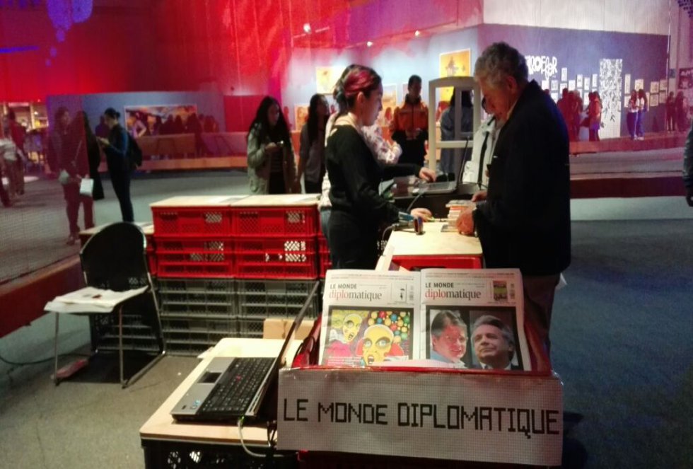 “Traemos muchos escritores para niños y jóvenes pero hay también escritores de literatura general y dibujantes de cómics. Además está Pierre Lemaitre, que es muy conocido en Francia por la literatura negra”, señaló. “Traemos muchos escritores para niños y jóvenes pero hay también escritores de literatura general y dibujantes de cómics. Además está Pierre Lemaitre, que es muy conocido en Francia por la literatura negra”, señaló.