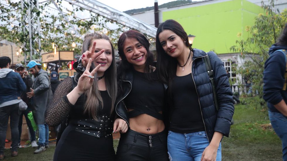 32 bandas, 2 tarimas y cerca de 12.000 rockeros hacieron parte de la segunda versión de este festival. 32 bandas, 2 tarimas y cerca de 12.000 rockeros hacieron parte de la segunda versión de este festival.
