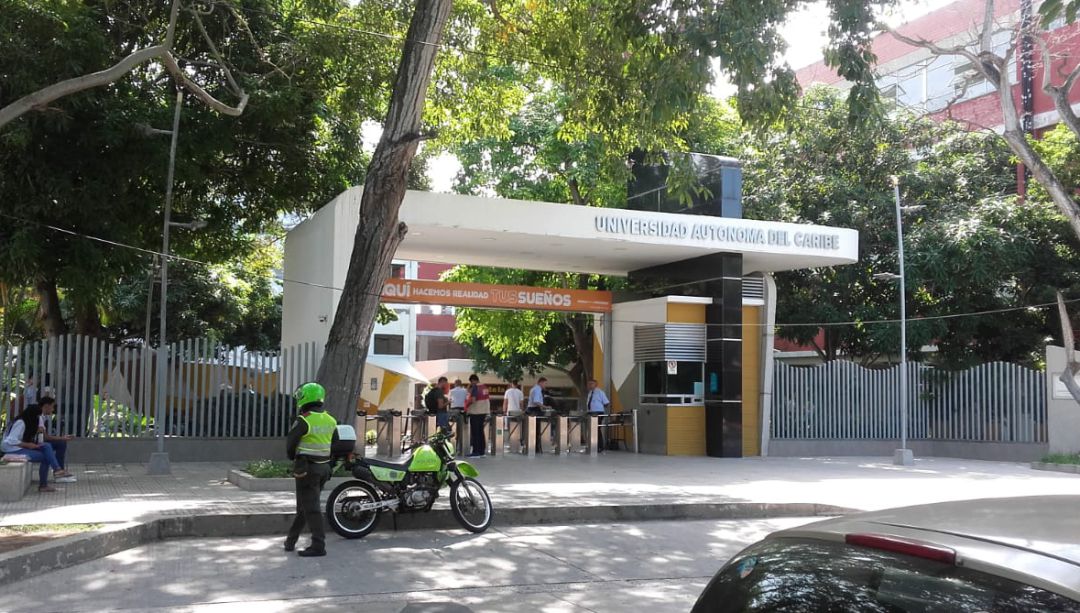 Uniautónoma Trasladan a Medicina Legal a capturado por caso