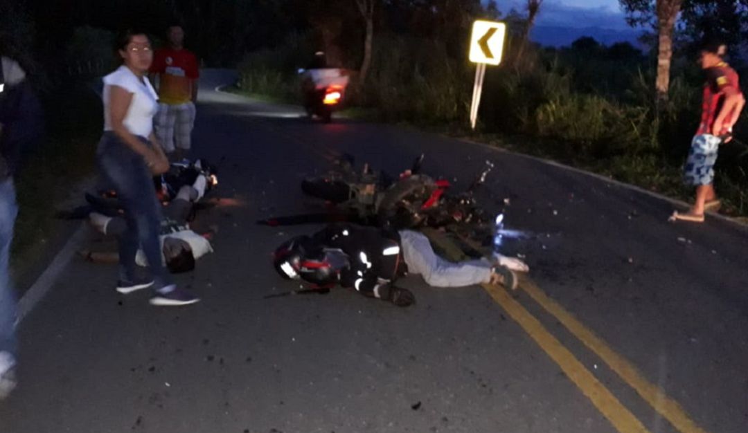 Tres Muertos Al Chocar Dos Motocicletas Choque De Dos Motocicletas Deja Tres Personas Muertas 2484