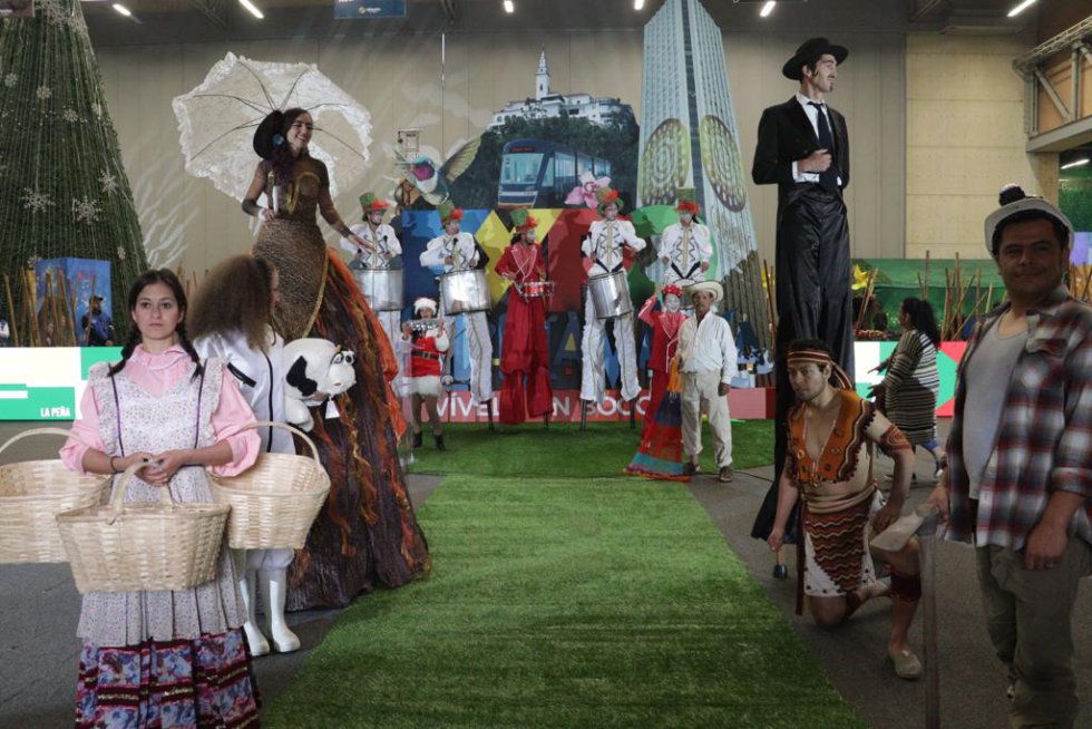 Vea algunas imágenes del primer día de ExpoCundinamarca: exposiciones, sabores, colores y planes del primer departamento del país. Vea algunas imágenes del primer día de ExpoCundinamarca: exposiciones, sabores, colores y planes del primer departamento del país.