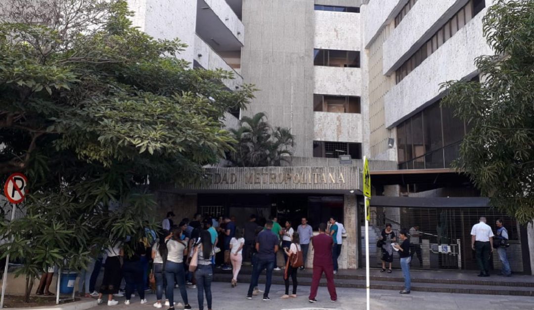 Universidad Metropolitana De Barranquilla: Juez Ordena A La Unimetro ...