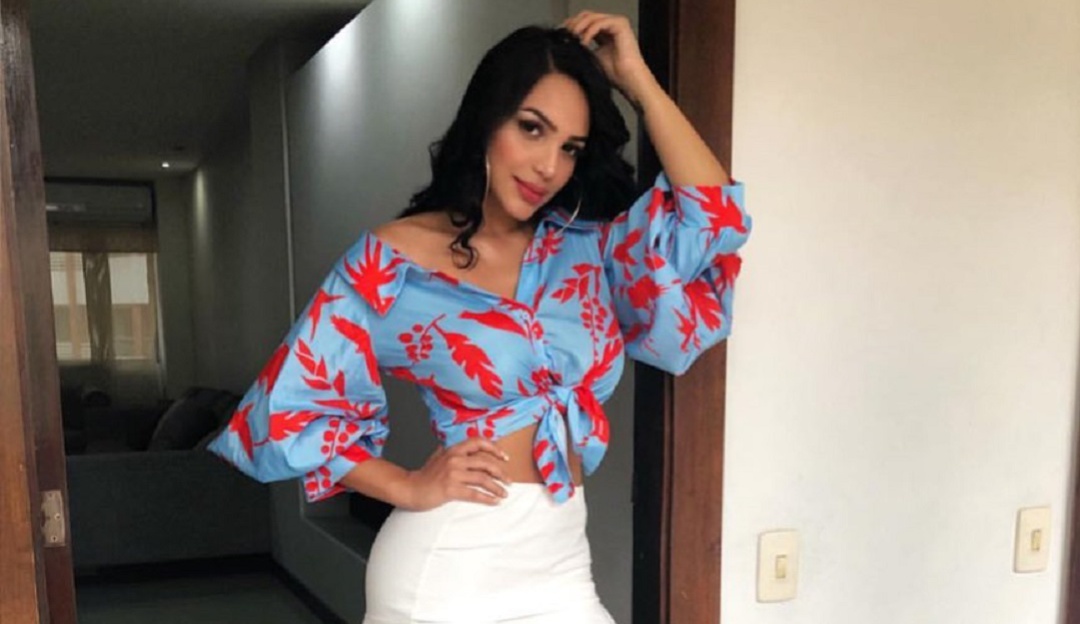 Andrea Valdiri presentó a su hermana y esta se robó todas las miradas