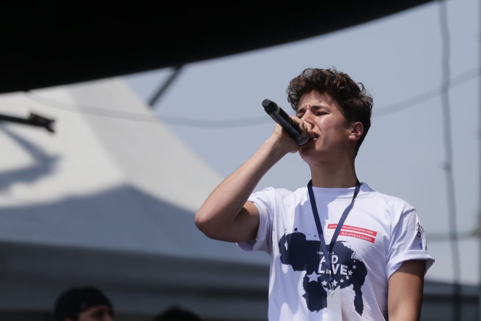 Juanpa Zurita Juanpa Zurita