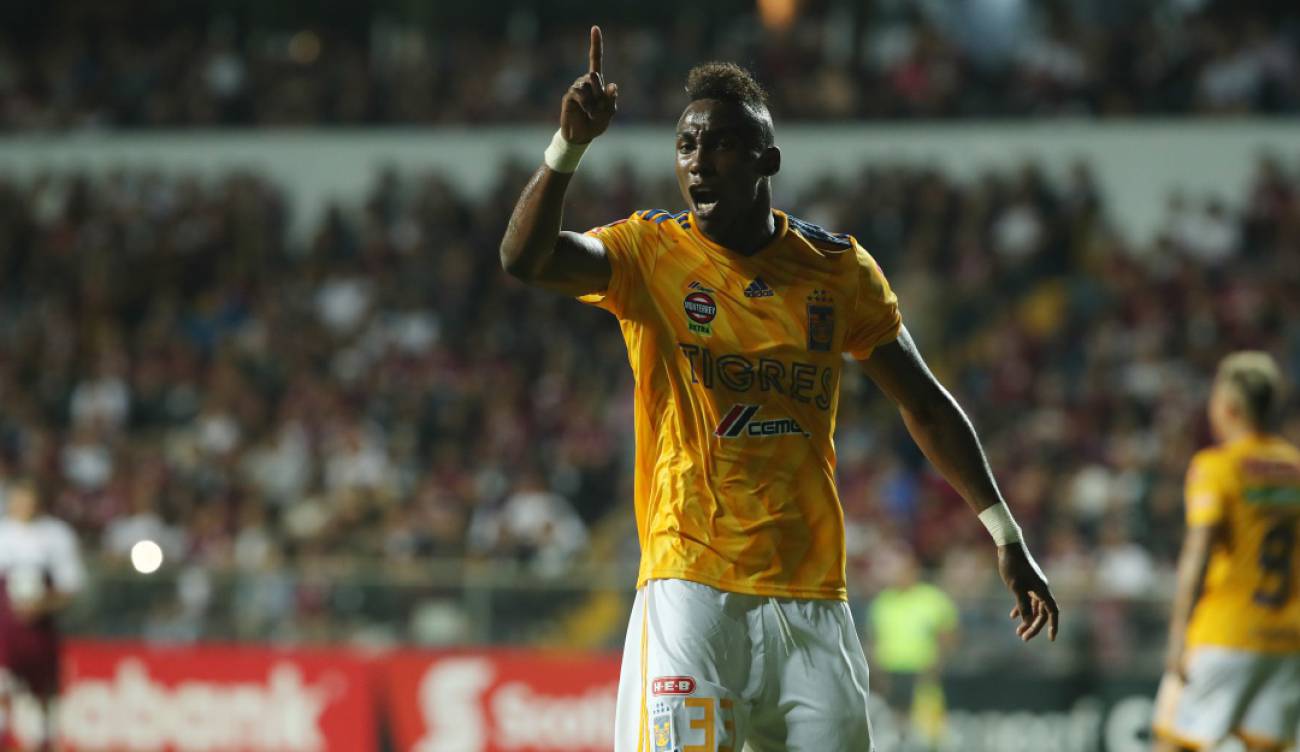 liga mexicana Julián Quiñones Julián Quiñones marcó dos goles en el