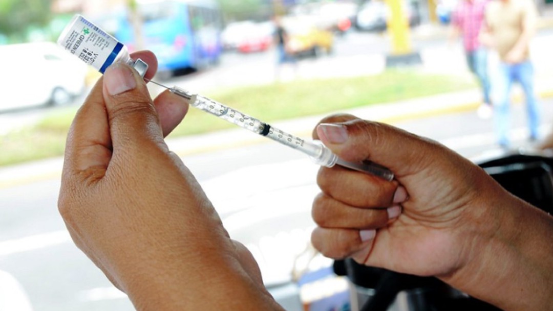 Mayores de 50 años se deben vacunar contra la culebrilla