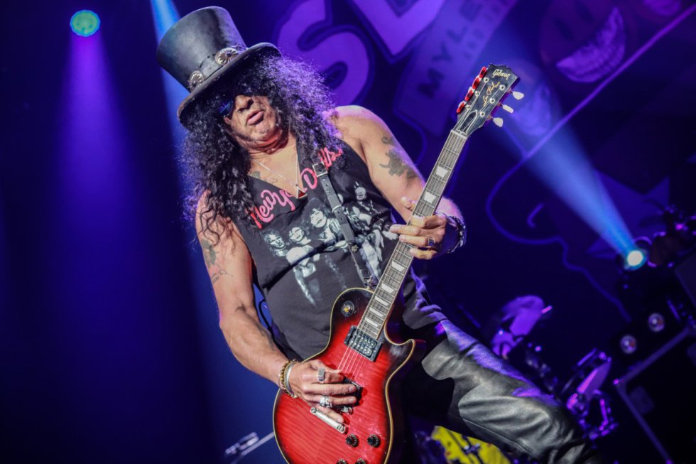 Colombia fue el país encargado de abrir la gira ‘Living the dream tour’ en Sudamérica, en el que el icónico guitarrista ‘Slash’ se presentó junto a ‘Myles Kennedy and the Conspirators’ en el Movistar Arena de Bogotá en la noche de este domingo 5 de mayo Colombia fue el país encargado de abrir la gira ‘Living the dream tour’ en Sudamérica, en el que el icónico guitarrista ‘Slash’ se presentó junto a ‘Myles Kennedy and the Conspirators’ en el Movistar Arena de Bogotá en la noche de este domingo 5 de mayo