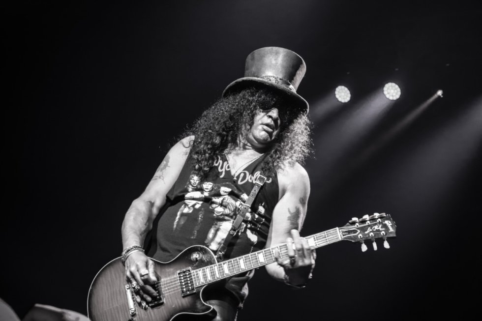 El guitarrista abandonó definitivamente Guns N’ Roses en noviembre de 1996. El guitarrista abandonó definitivamente Guns N’ Roses en noviembre de 1996.