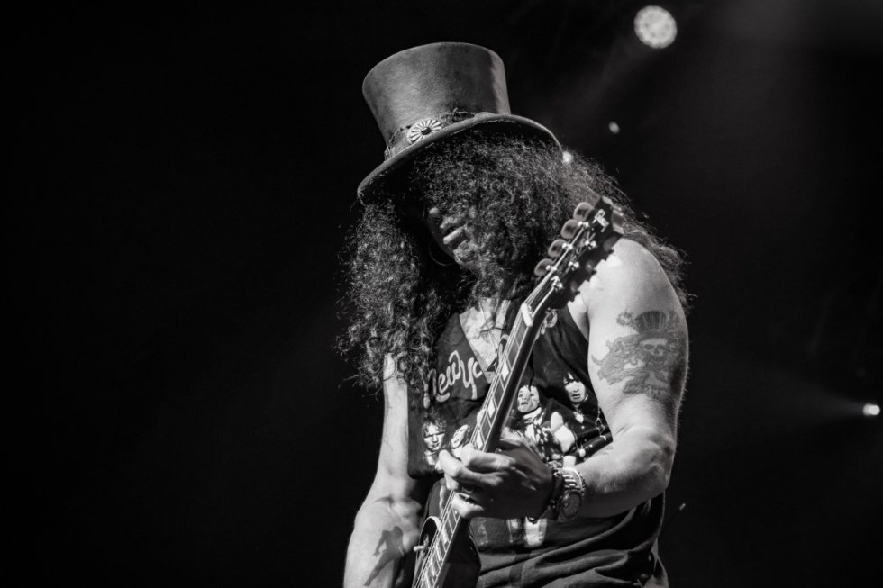 Concierto de Slash: ¡'Slash' en Colombia! El guitarrista que hizo vibrar a toda Bogotá Concierto de Slash: ¡'Slash' en Colombia! El guitarrista que hizo vibrar a toda Bogotá