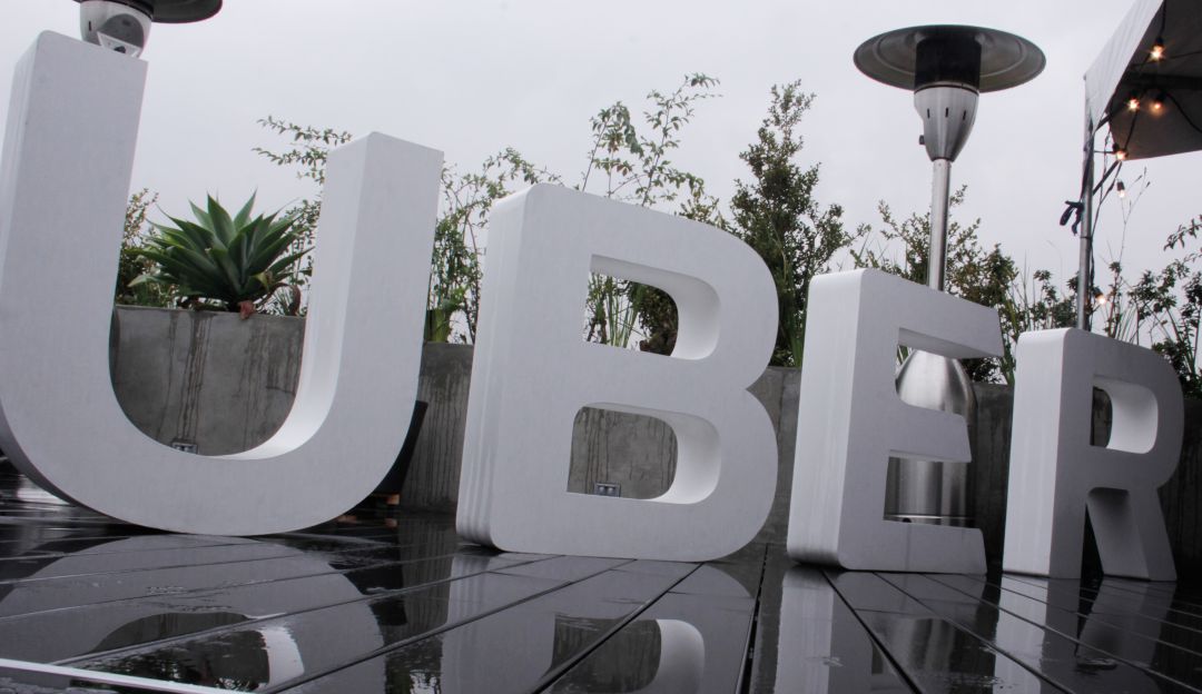 UBER Centro de operación en Bogotá apuesta a la regulación de UBER en