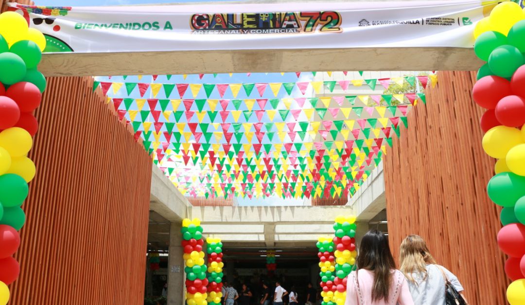 Turismo en Barranquilla Caracol Radio desde la Galería de la 72 en
