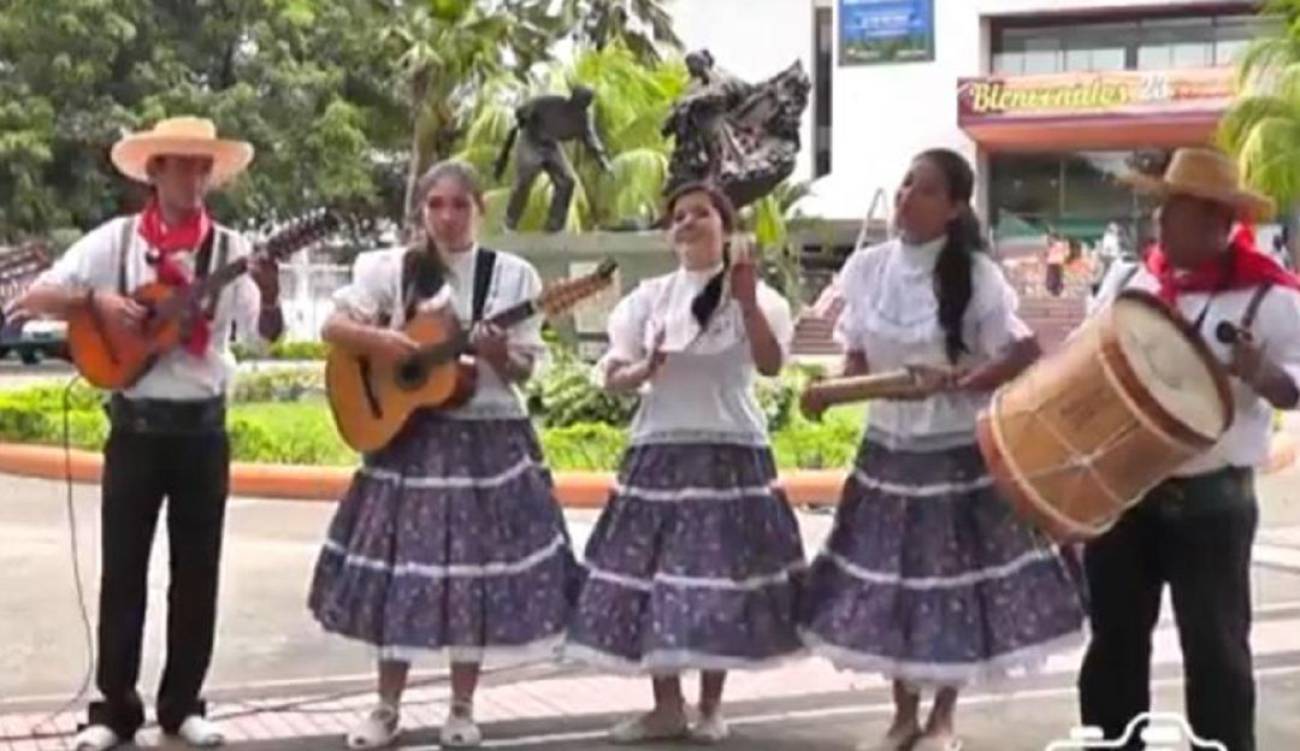 Neiva Huila Festival Bambuco Encuentro Departamental De Rajaleñas “antonio Cuellar Rumichaca 