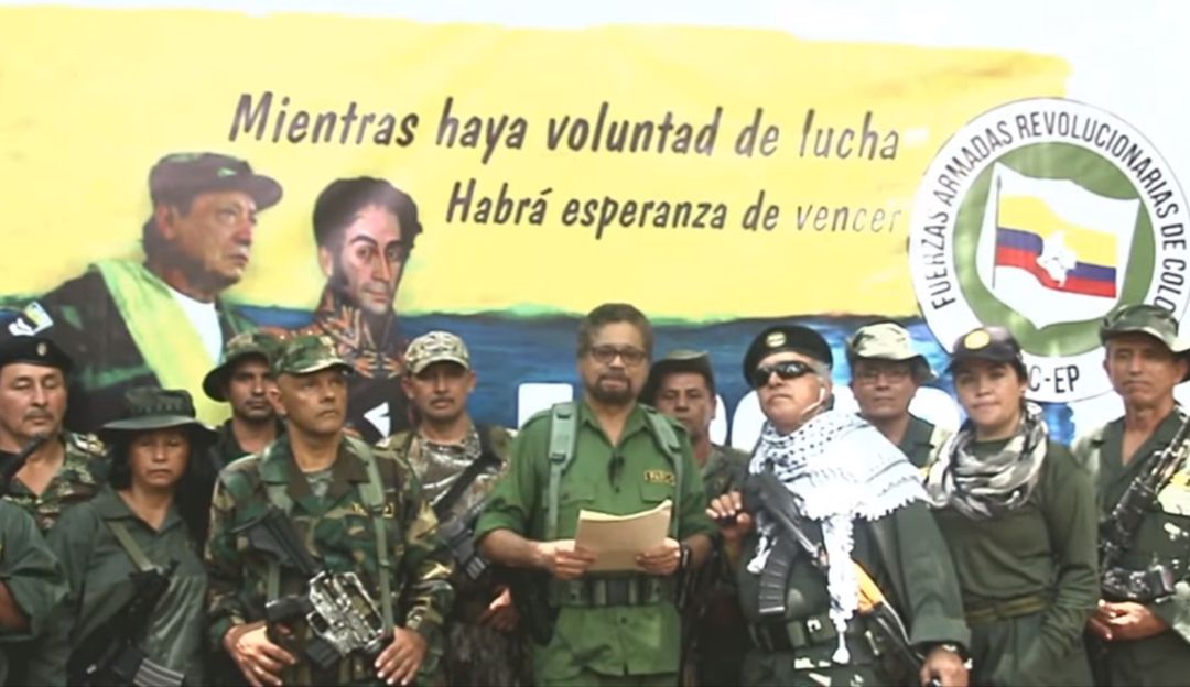 En un vídeo junto a Alias "El Paisa" y Jesús Santrich, el lider disidente de las Farc señaló que "inicia una nueva etapa de lucha". 1567060703_157543_1567063336_noticia_normal