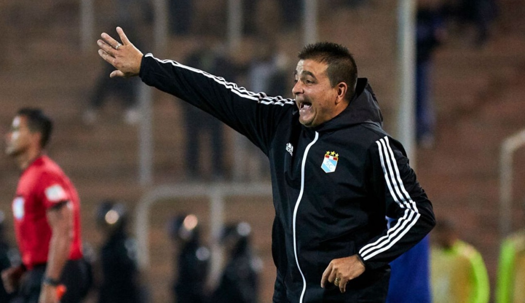 Claudio Vivas:"Me gustaría dirigir Millonarios" - Caracol Radio