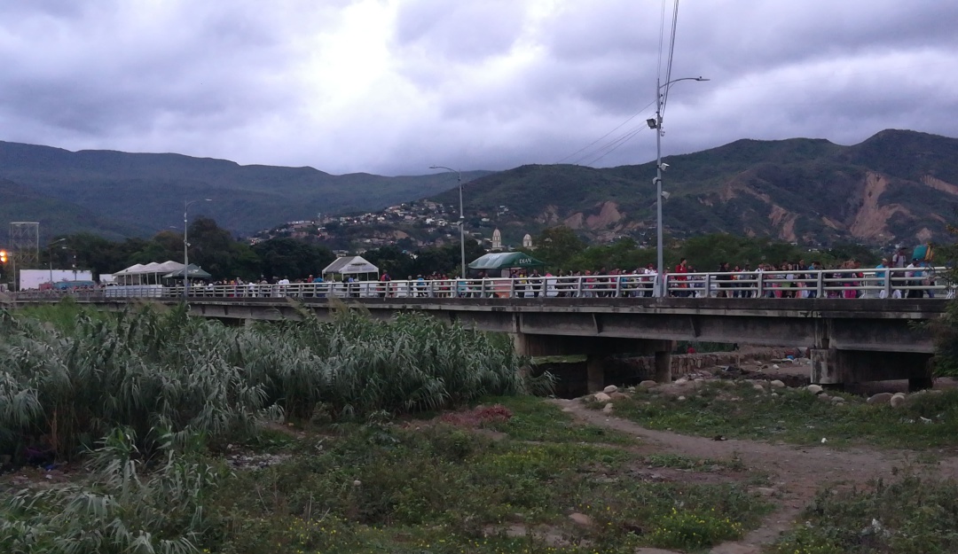 Descartan cierre de frontera por movilizaciones del 21 de noviembre - Caracol Radio
