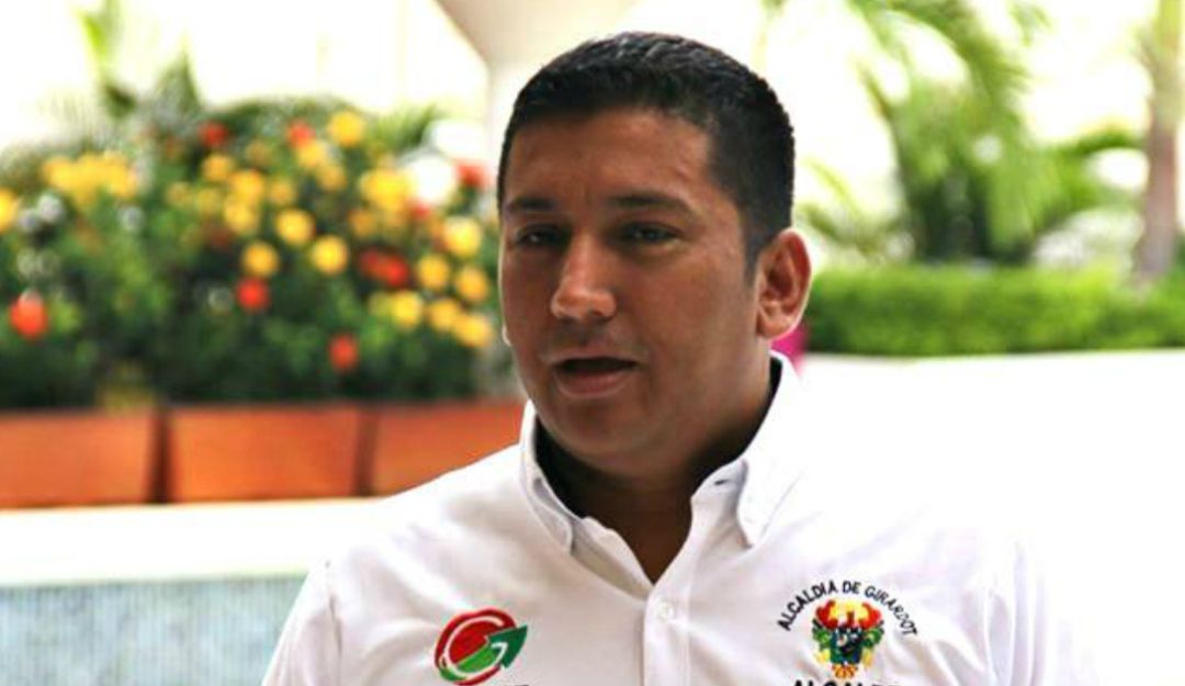 Destituido e inhabilitado el alcalde de Girardot - Caracol Radio