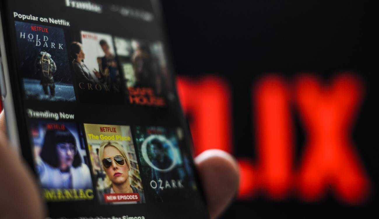 Costos de Netflix Netflix lanzará un plan barato para celulares con un