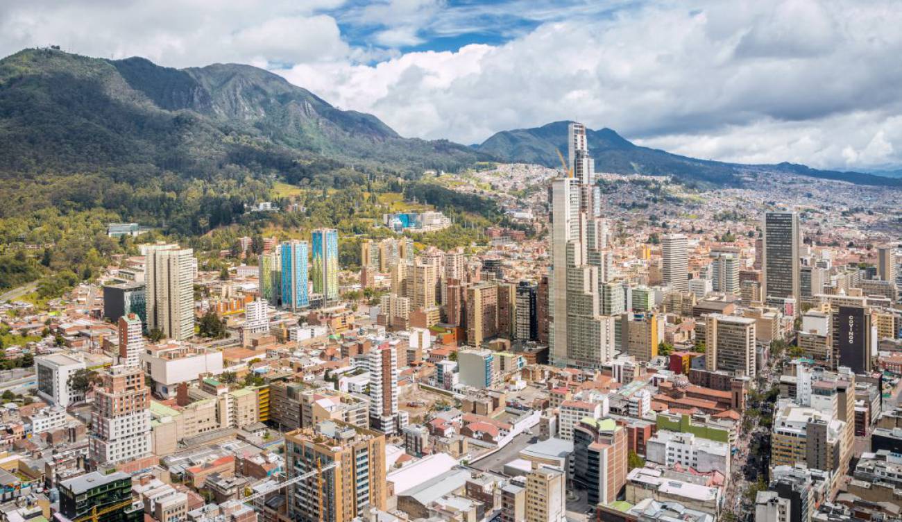 Clima En Bogota La Temperatura En Bogota Pone A Prueba La Imaginacion Para Vestir Tendencias Caracol Radio