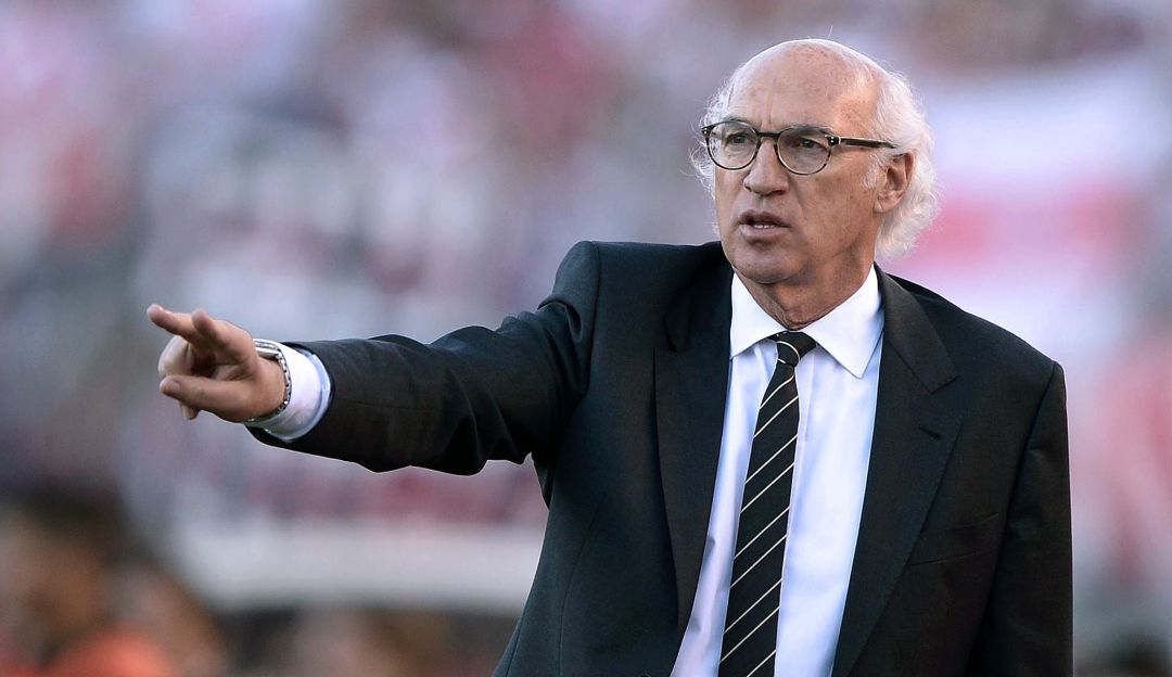 Carlos Bianchi Cumplenos Goleador Nato Y Tecnico Exitoso Carlos Bianchi Cumple 71 Anos Deportes Caracol Radio