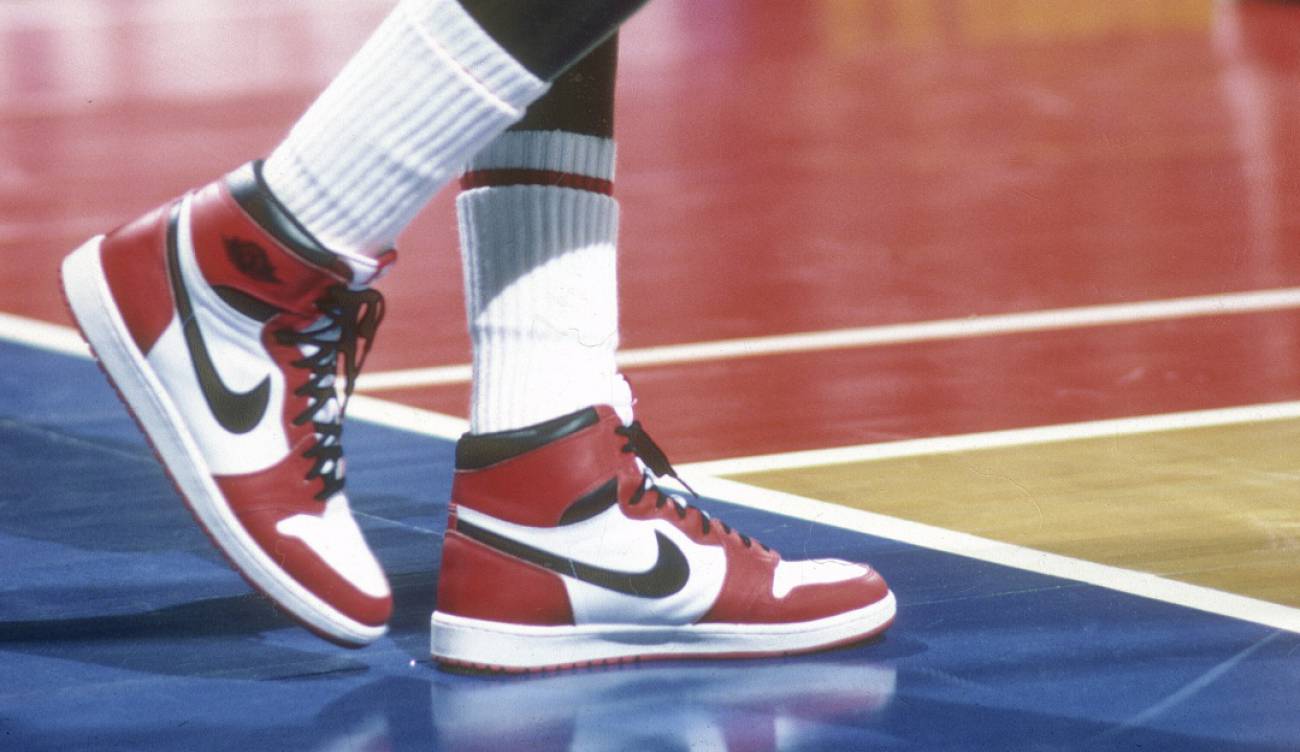 Subastarán zapatillas con las que jugó Michael Jordan en 1985 | Deportes |  Caracol Radio