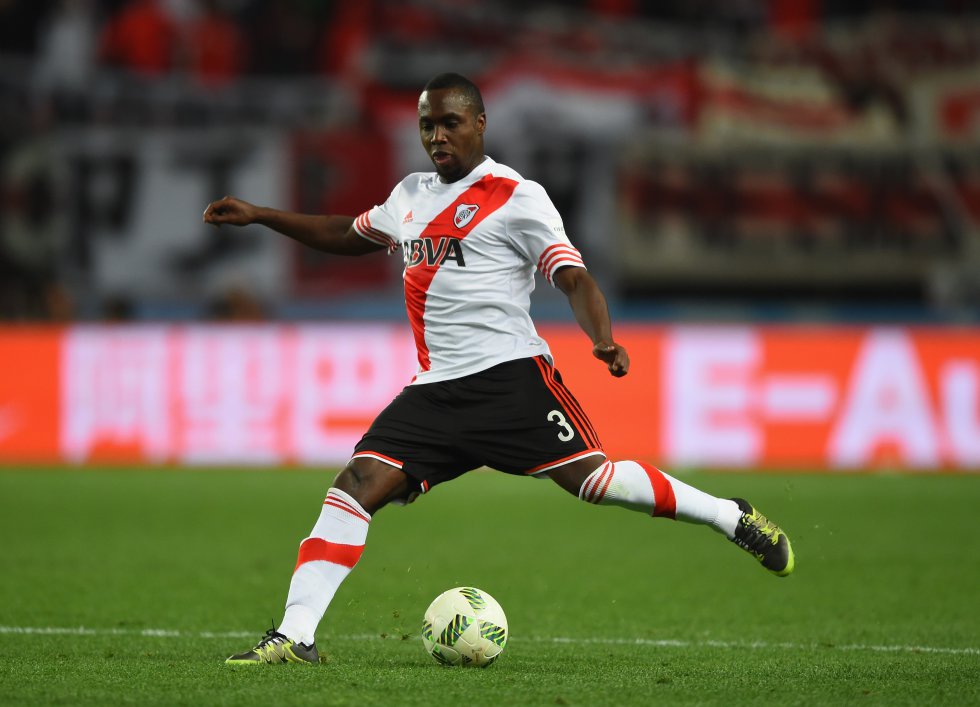 Se consolidó en la defensa de River Plate, y en cuatro temporadas jugó más de 80 partidos y ganó cinco títulos: Torneo Clausura 2014, Copa argentina 2014, Copa y Recopa Sudamericana 2014 y Copa Libertadores 2015. Se consolidó en la defensa de River Plate, y en cuatro temporadas jugó más de 80 partidos y ganó cinco títulos: Torneo Clausura 2014, Copa argentina 2014, Copa y Recopa Sudamericana 2014 y Copa Libertadores 2015.